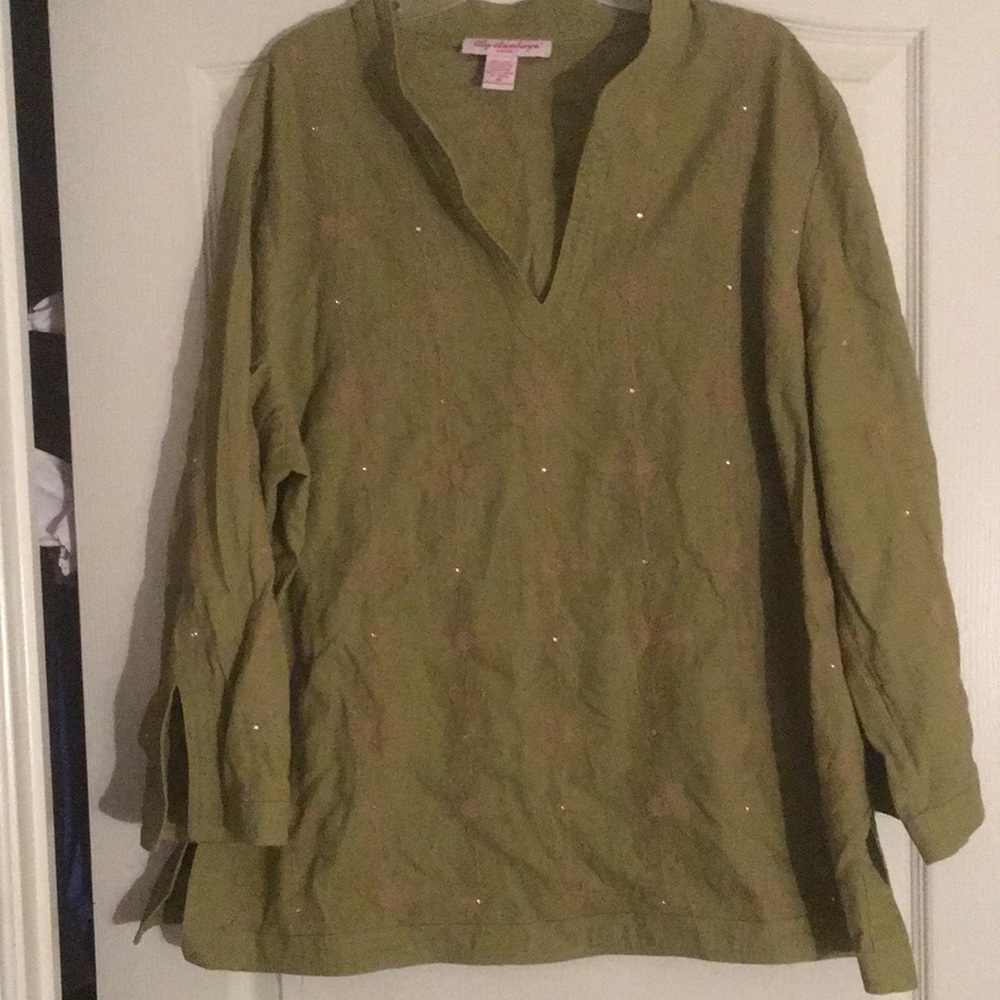 Womens linen and rayon top